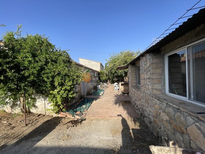 Image No.4-5 Bed Property for sale