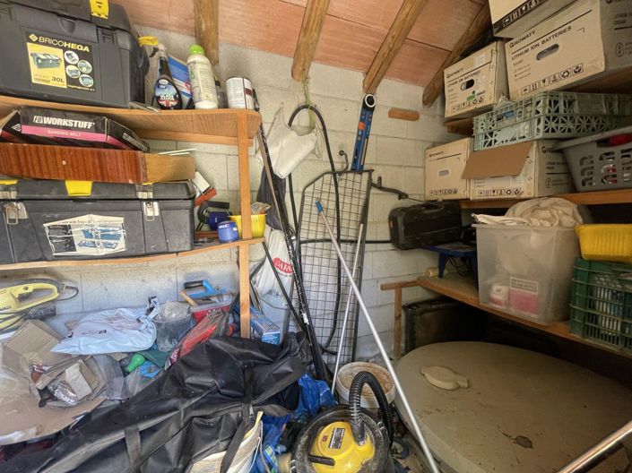 Image No.54-3 Bed Property for sale