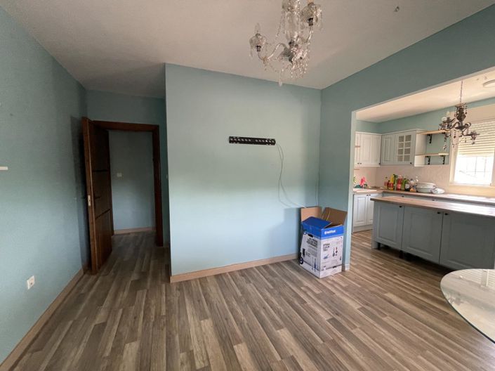 Image No.19-3 Bed Property for sale