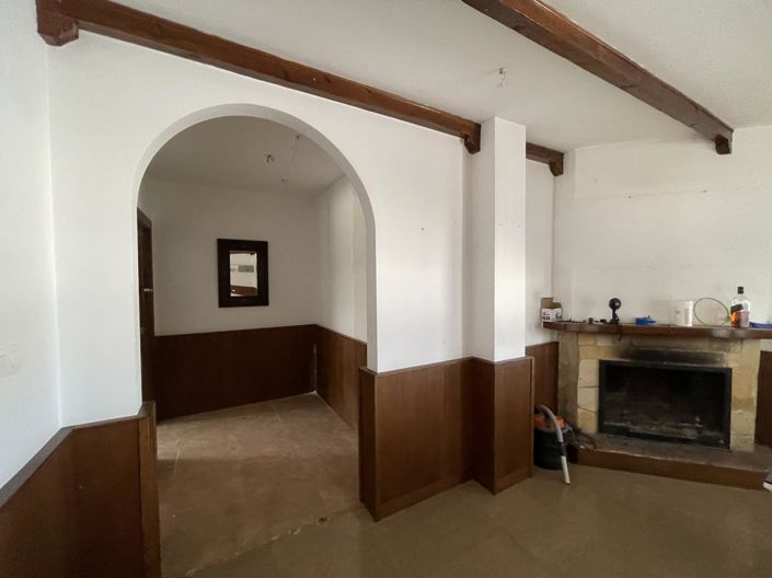 Image No.21-3 Bed Property for sale