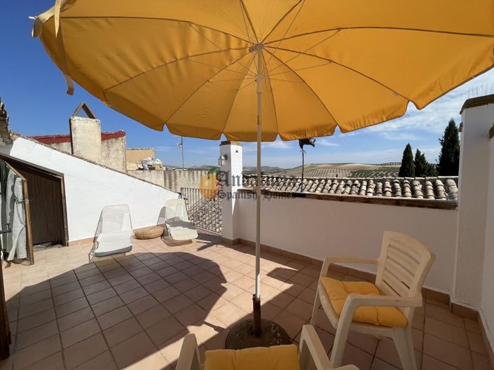 Image No.34-3 Bed Property for sale