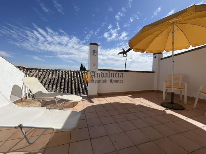 Image No.35-3 Bed Property for sale