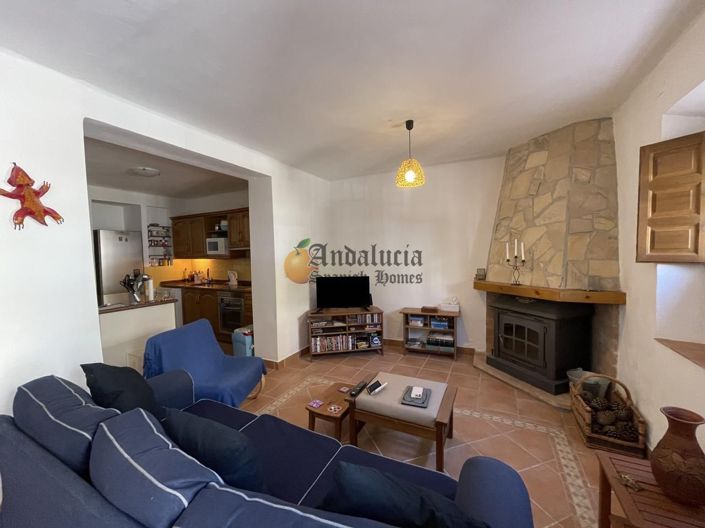 Image No.4-3 Bed Property for sale