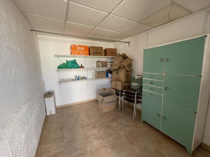 Image No.36-5 Bed Property for sale