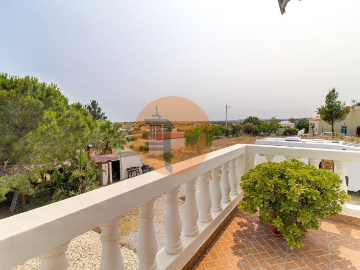 Image No.49-6 Bed House for sale