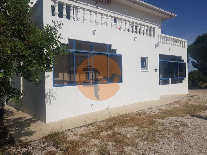 Image No.7-6 Bed House for sale