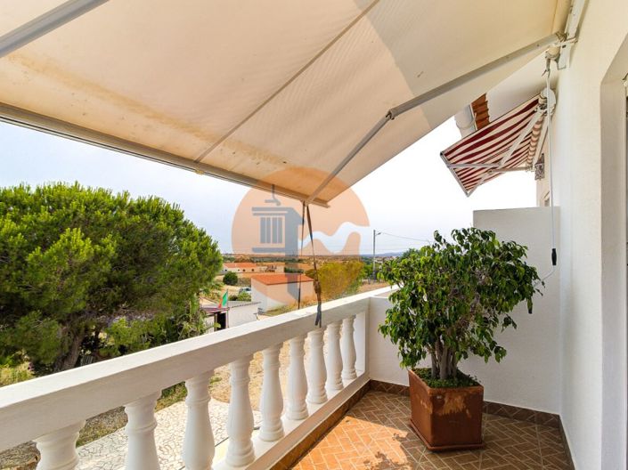 Image No.51-6 Bed House for sale