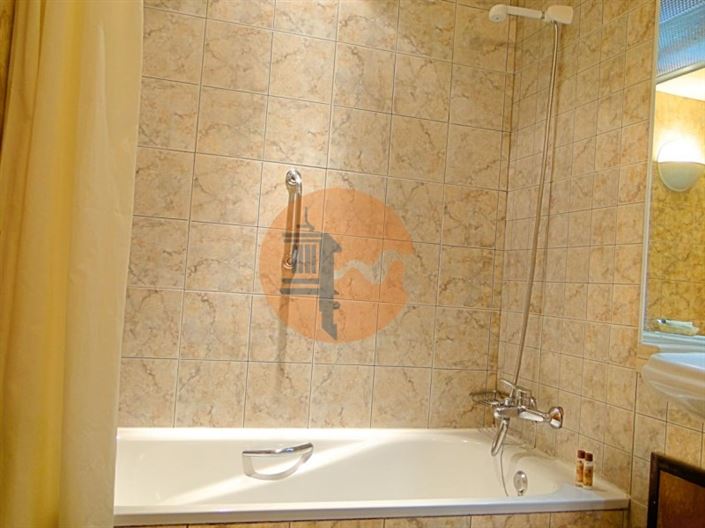 Image No.42-80 Bed Apartment for sale