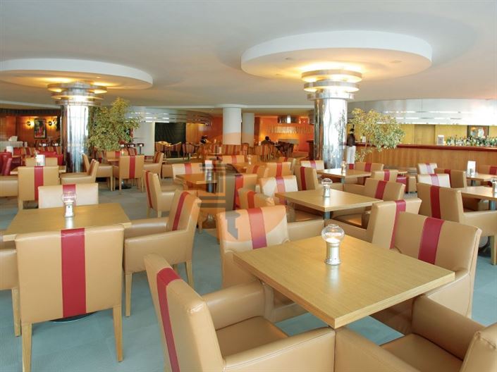 Image No.6-80 Bed Apartment for sale