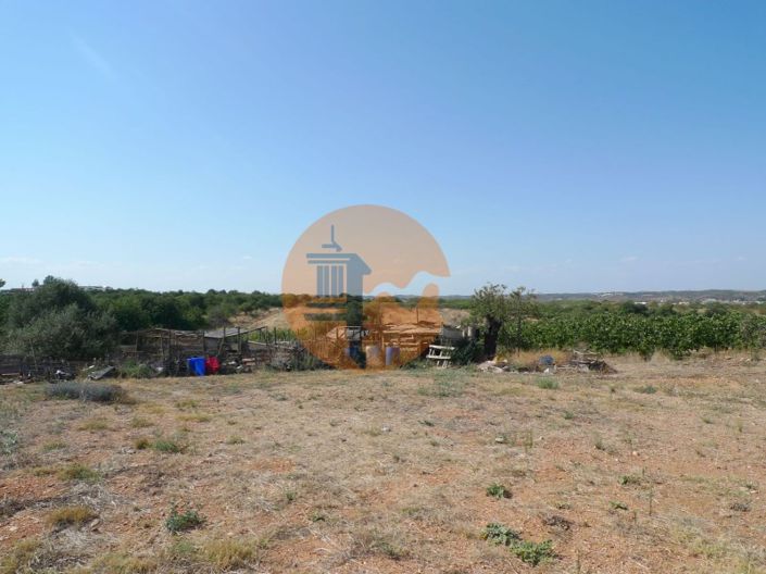 Image No.17-4 Bed Farmhouse for sale