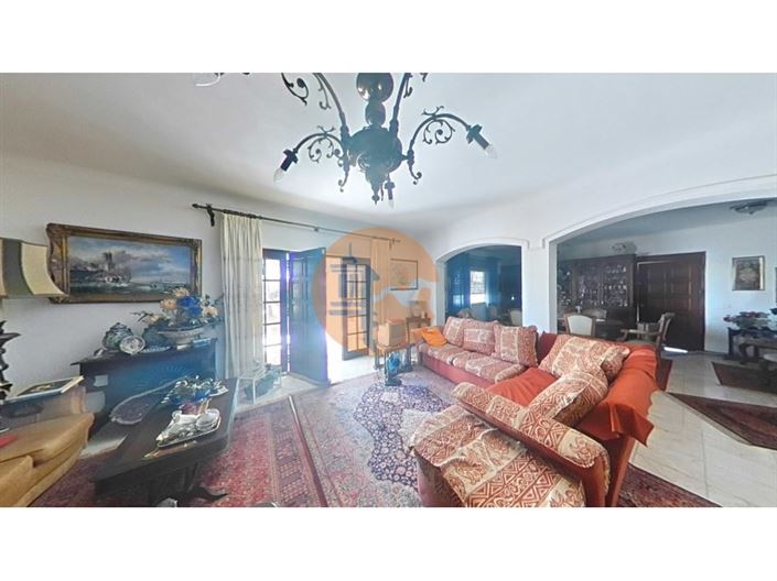 Image No.26-2 Bed House for sale