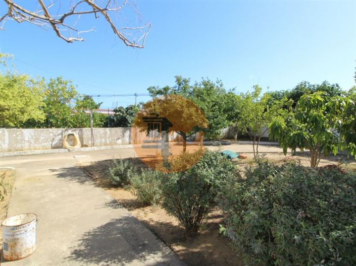 Image No.18-3 Bed House for sale