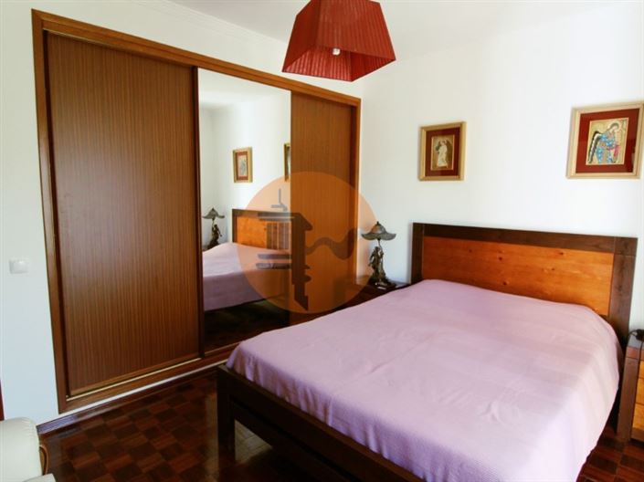 Image No.26-3 Bed House for sale