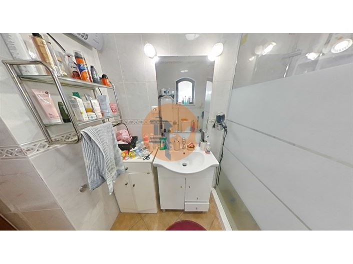 Image No.36-3 Bed House for sale