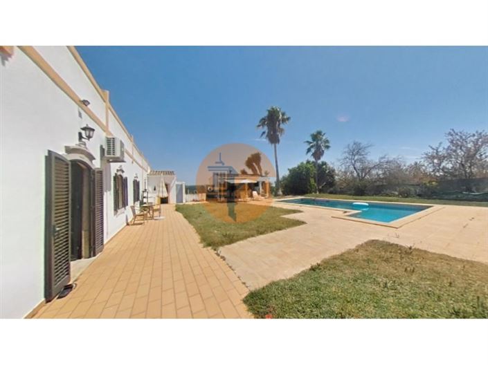 Image No.9-3 Bed House for sale