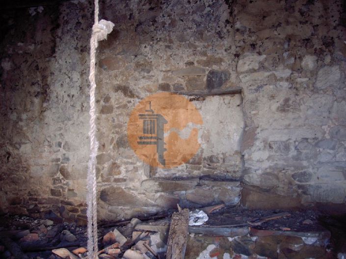 Image No.12-2 Bed House for sale