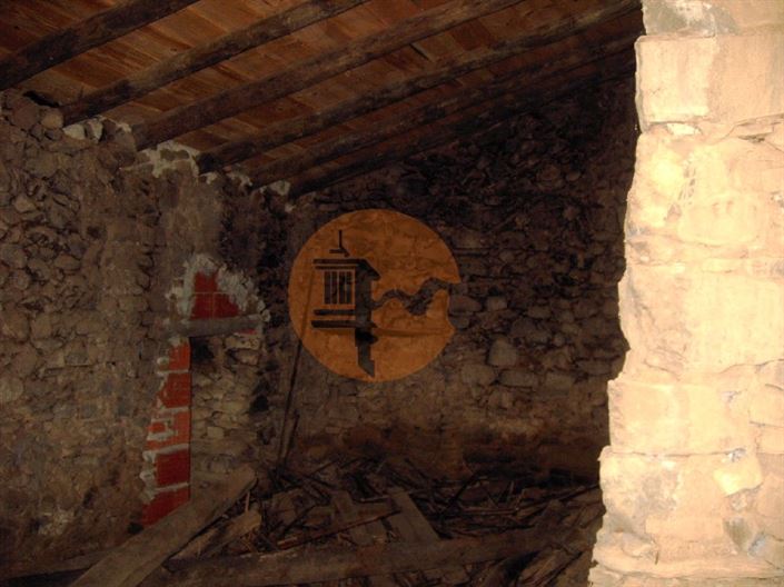 Image No.18-2 Bed House for sale