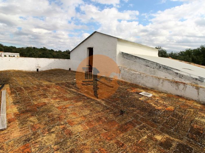 Image No.11-2 Bed House for sale