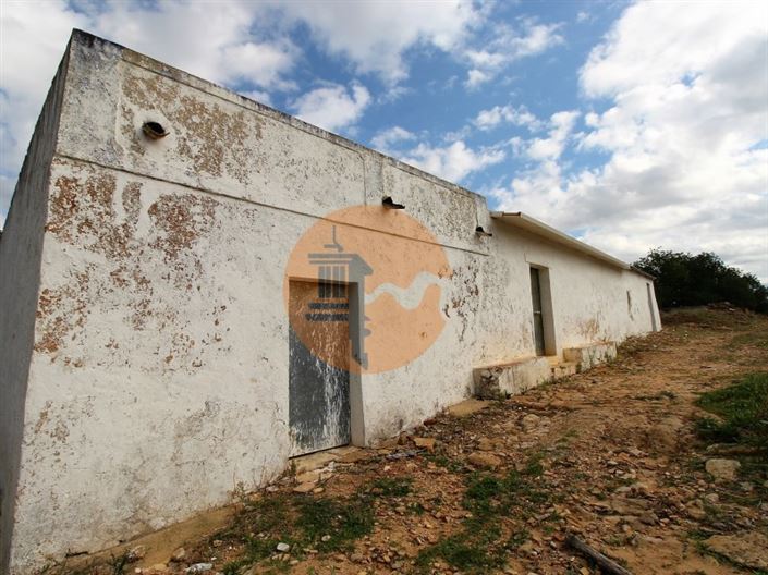 Image No.1-2 Bed House for sale