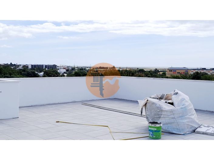 Image No.23-4 Bed Apartment for sale