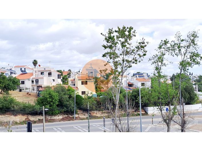 Image No.32-4 Bed Apartment for sale