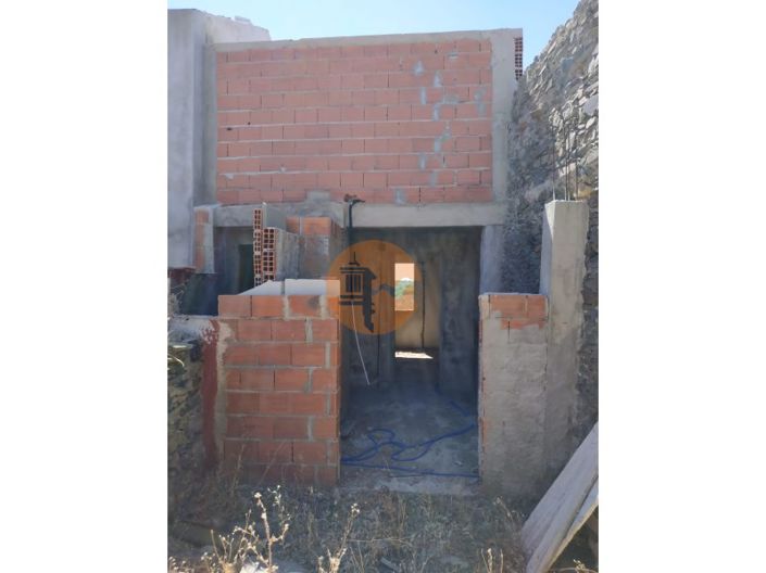 Image No.13-6 Bed House for sale