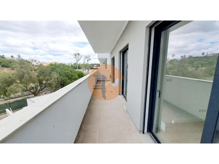 Image No.32-4 Bed Apartment for sale