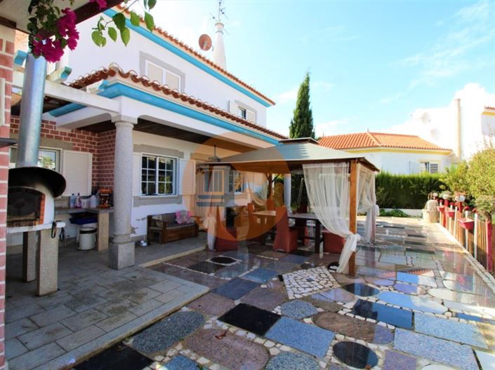 Image No.38-4 Bed House for sale