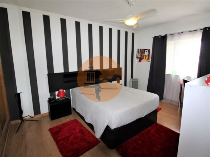 Image No.41-4 Bed House for sale