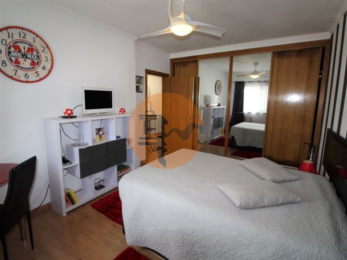 Image No.45-4 Bed House for sale