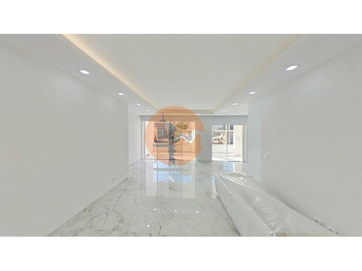 Image No.13-3 Bed Apartment for sale