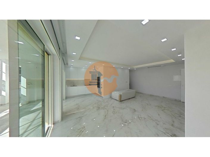 Image No.19-3 Bed Apartment for sale