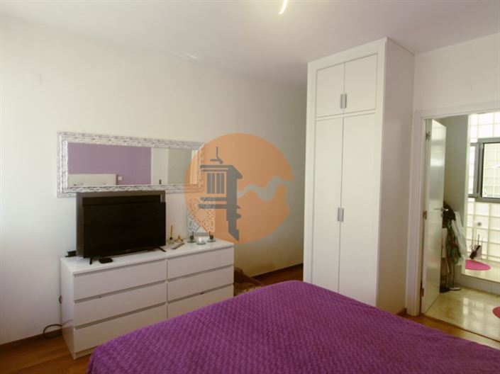 Image No.19-2 Bed Apartment for sale