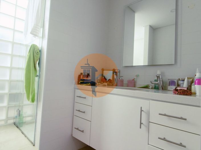 Image No.39-2 Bed Apartment for sale