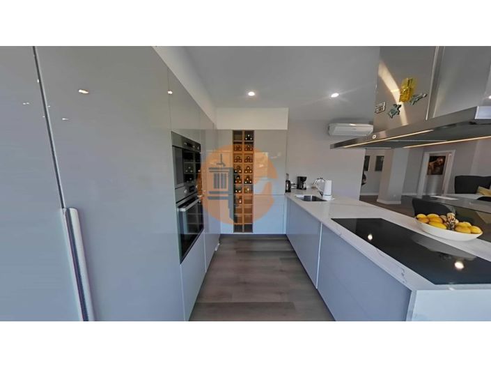 Image No.13-3 Bed Apartment for sale