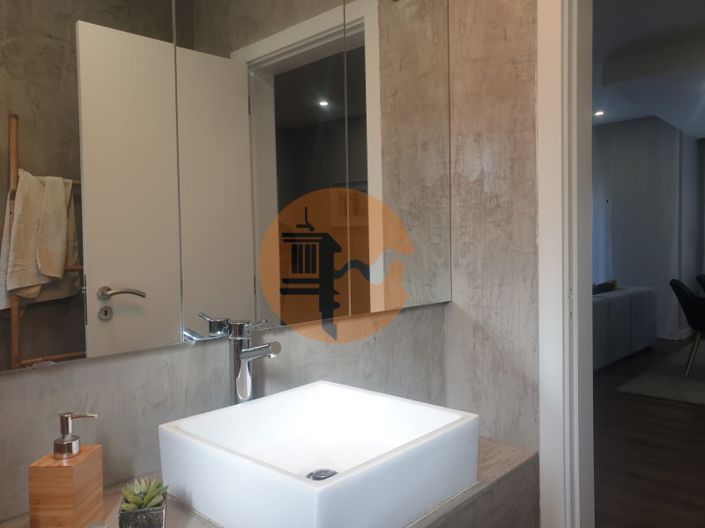 Image No.19-3 Bed Apartment for sale