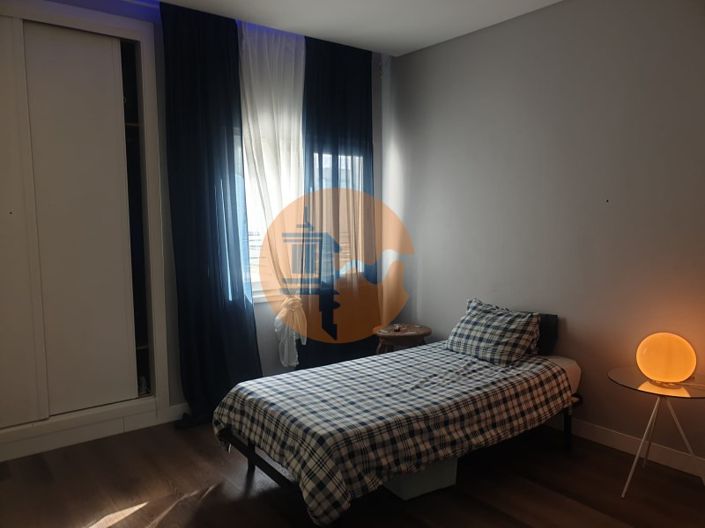 Image No.28-3 Bed Apartment for sale