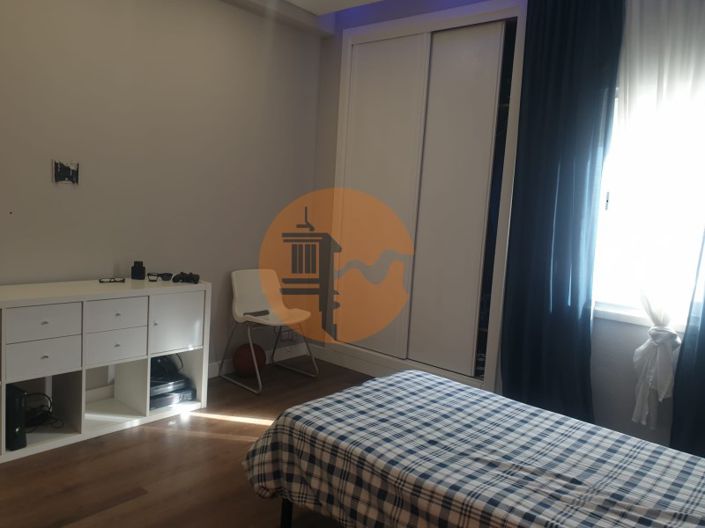 Image No.29-3 Bed Apartment for sale