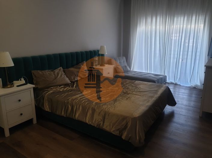 Image No.33-3 Bed Apartment for sale