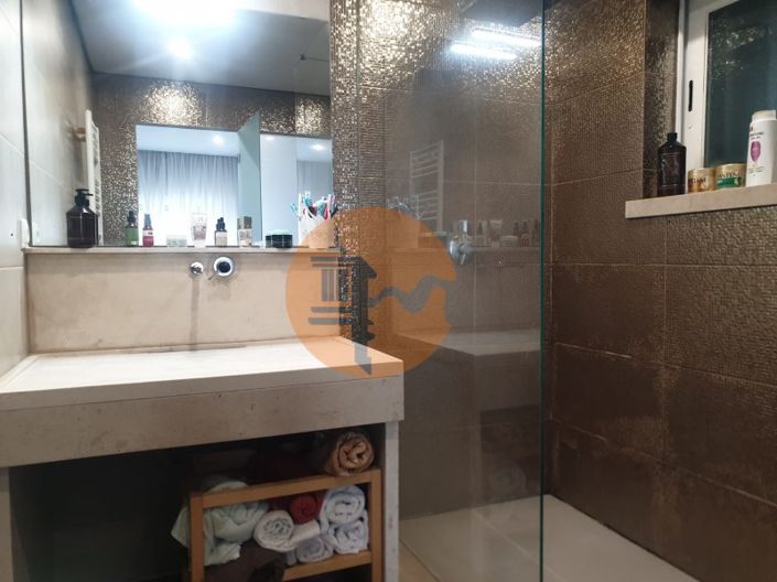 Image No.39-3 Bed Apartment for sale