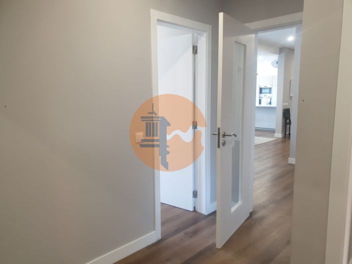 Image No.50-3 Bed Apartment for sale