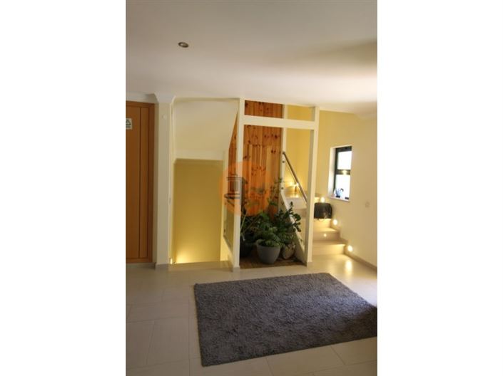 Image No.17-4 Bed House for sale