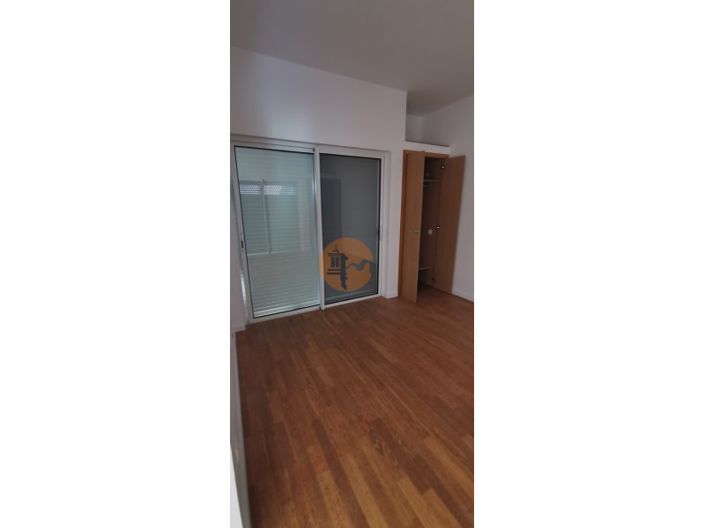 Image No.15-2 Bed House for sale