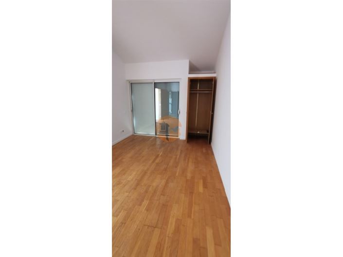 Image No.28-2 Bed House for sale