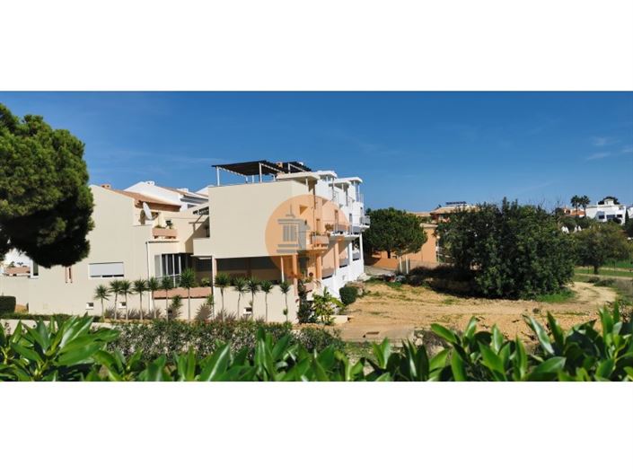 Image No.42-2 Bed House for sale