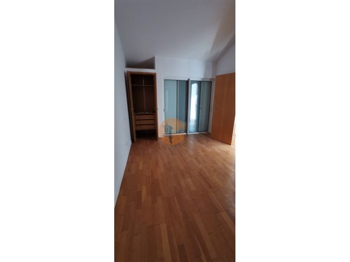 Image No.32-2 Bed House for sale