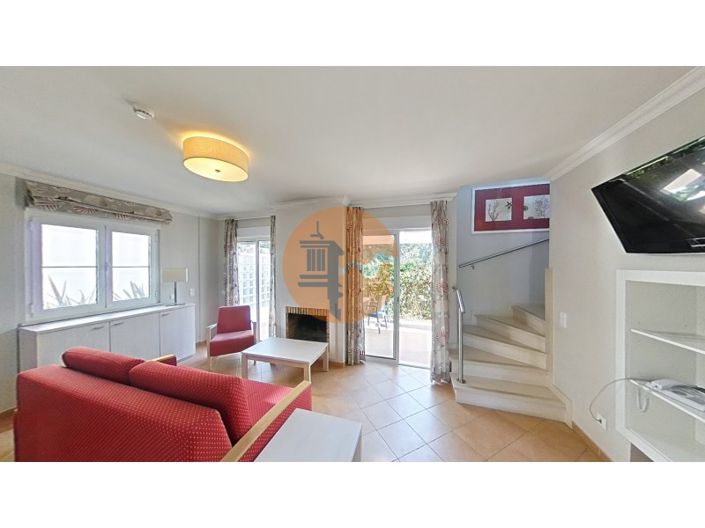 Image No.18-3 Bed House for sale