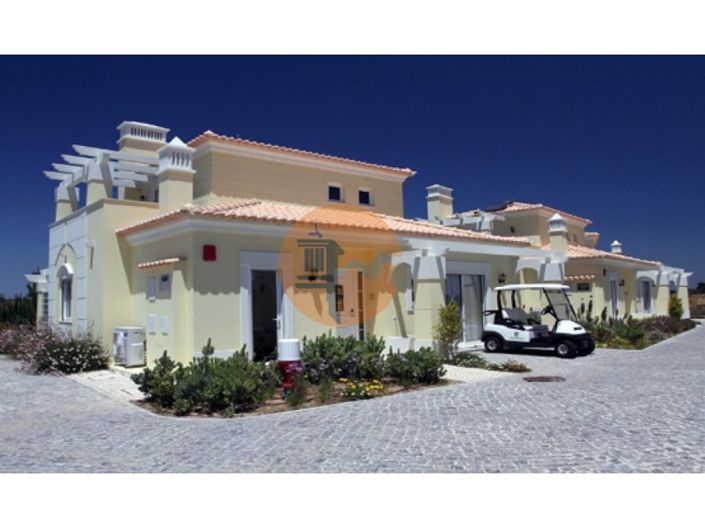 Image No.3-3 Bed House for sale