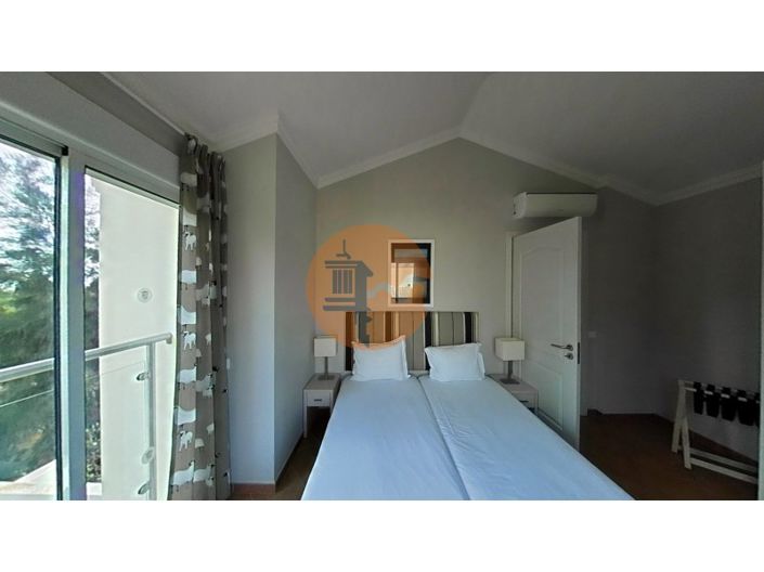 Image No.59-3 Bed House for sale