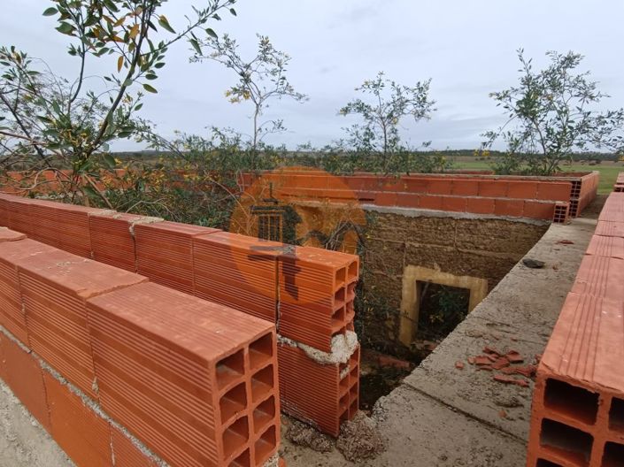 Image No.20-1 Bed House for sale